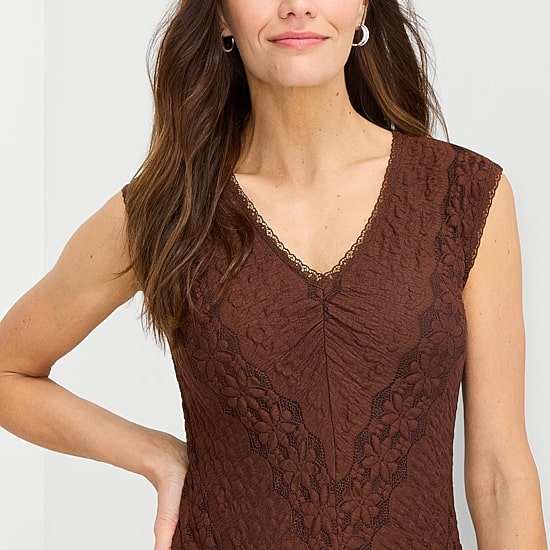 Rabbit Rabbit Rabbit Design Womens Midi V Neck Sleeveless Fit + Flare Dress
