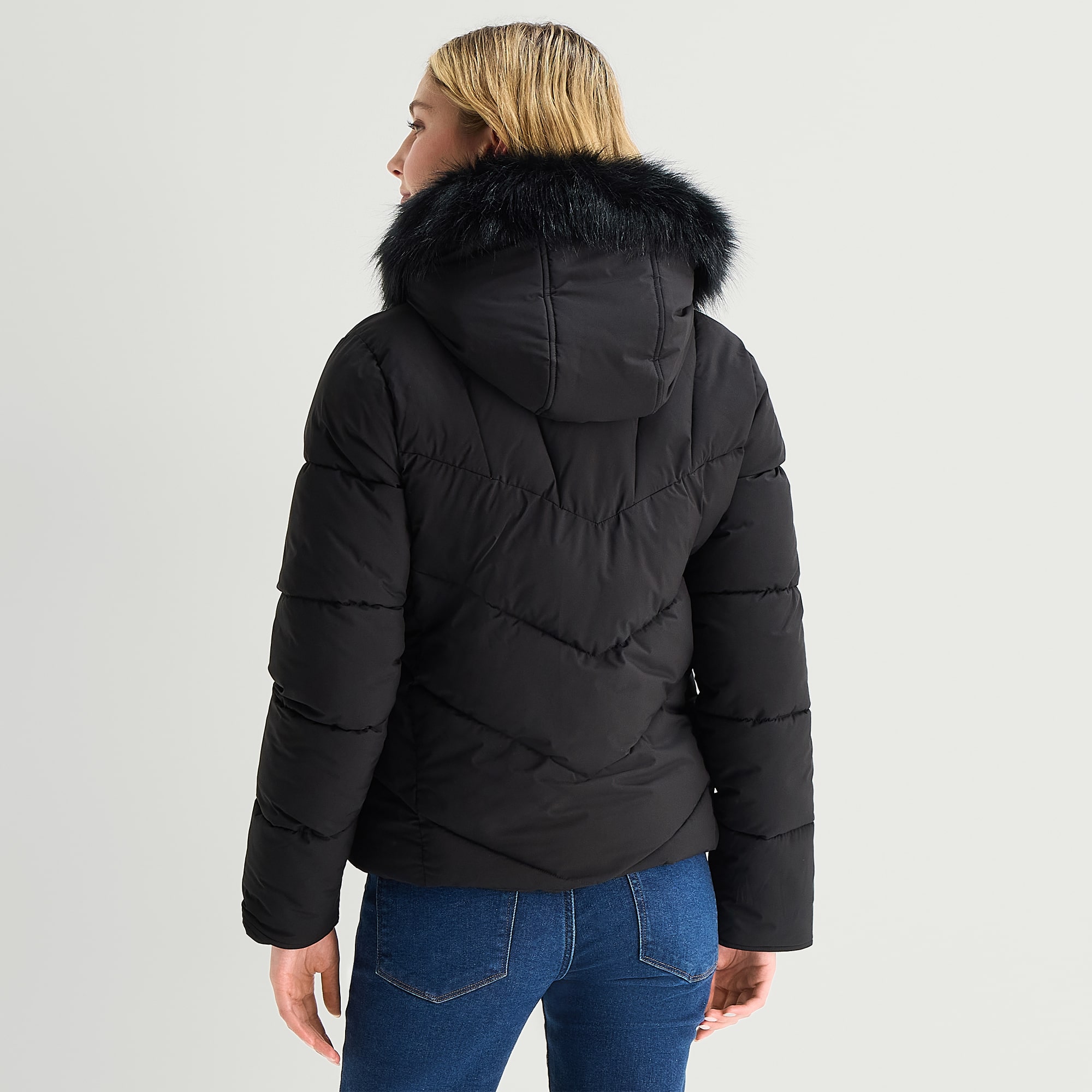 Maralyn And Me Womens Juniors Hooded Heavyweight Puffer Jacket
