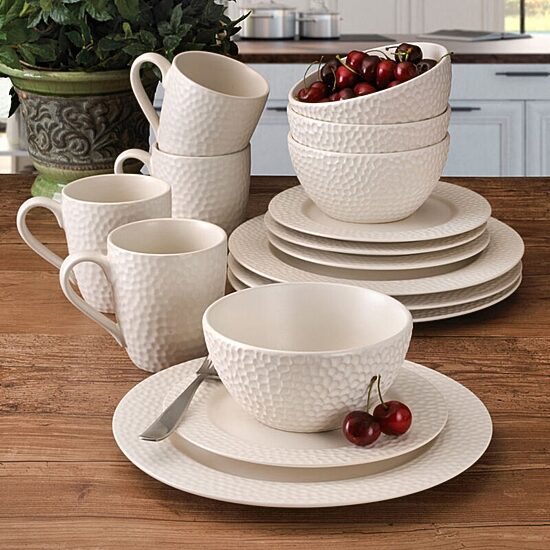 Gourmet Basics by Mikasa® Hayes 16-pc. Dinnerware Set