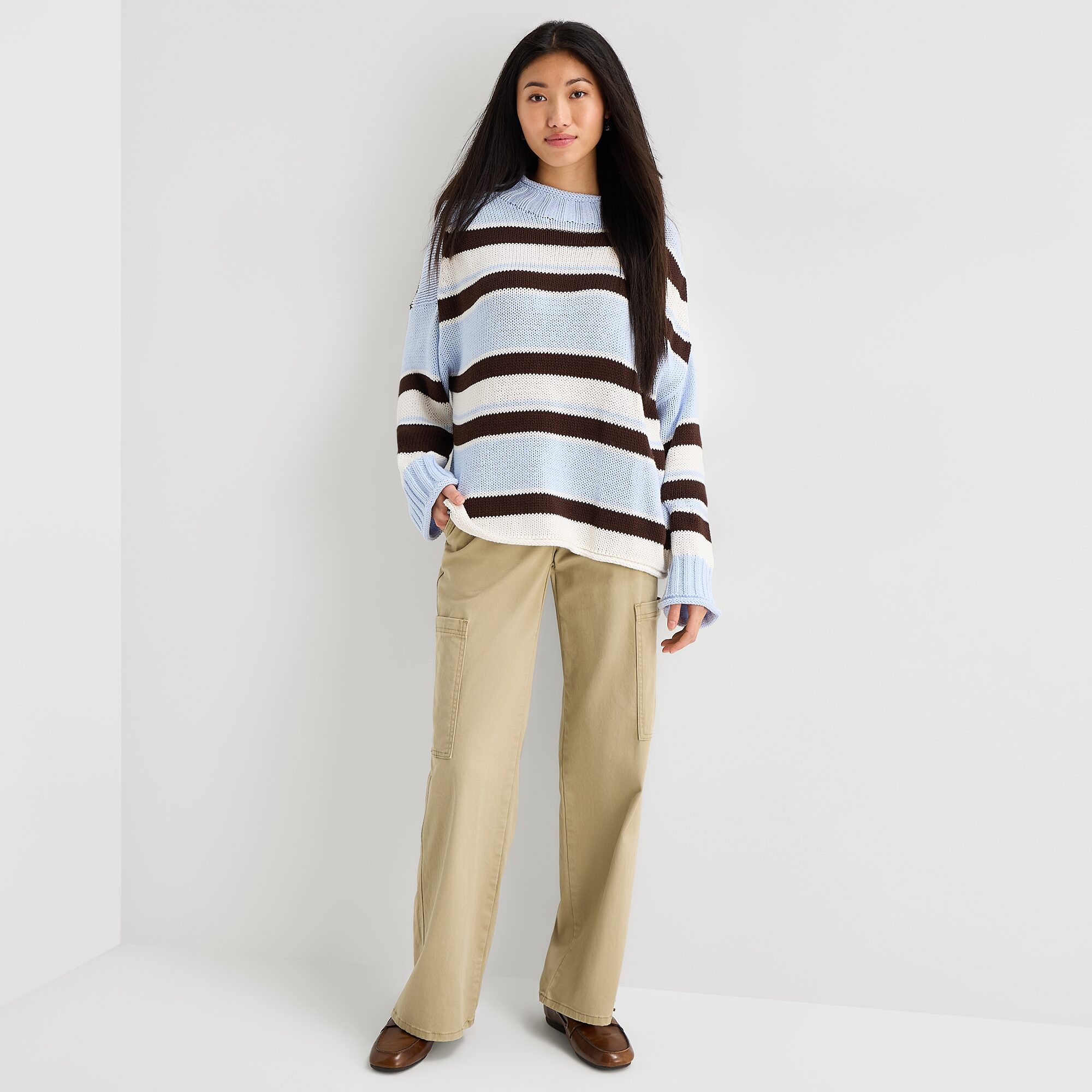 Arizona Juniors Womens Crew Neck Long Sleeve Pullover Sweater
