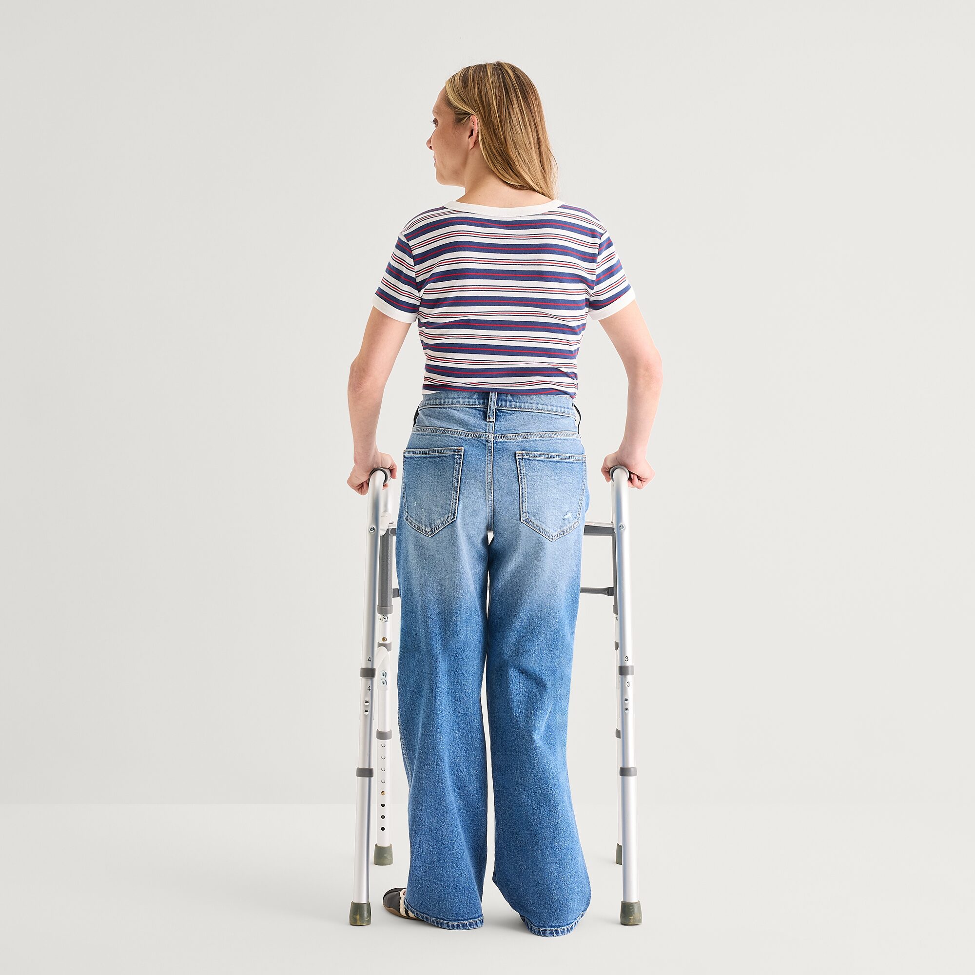 Arizona Womens Juniors Low Rise Straight Leg Jean