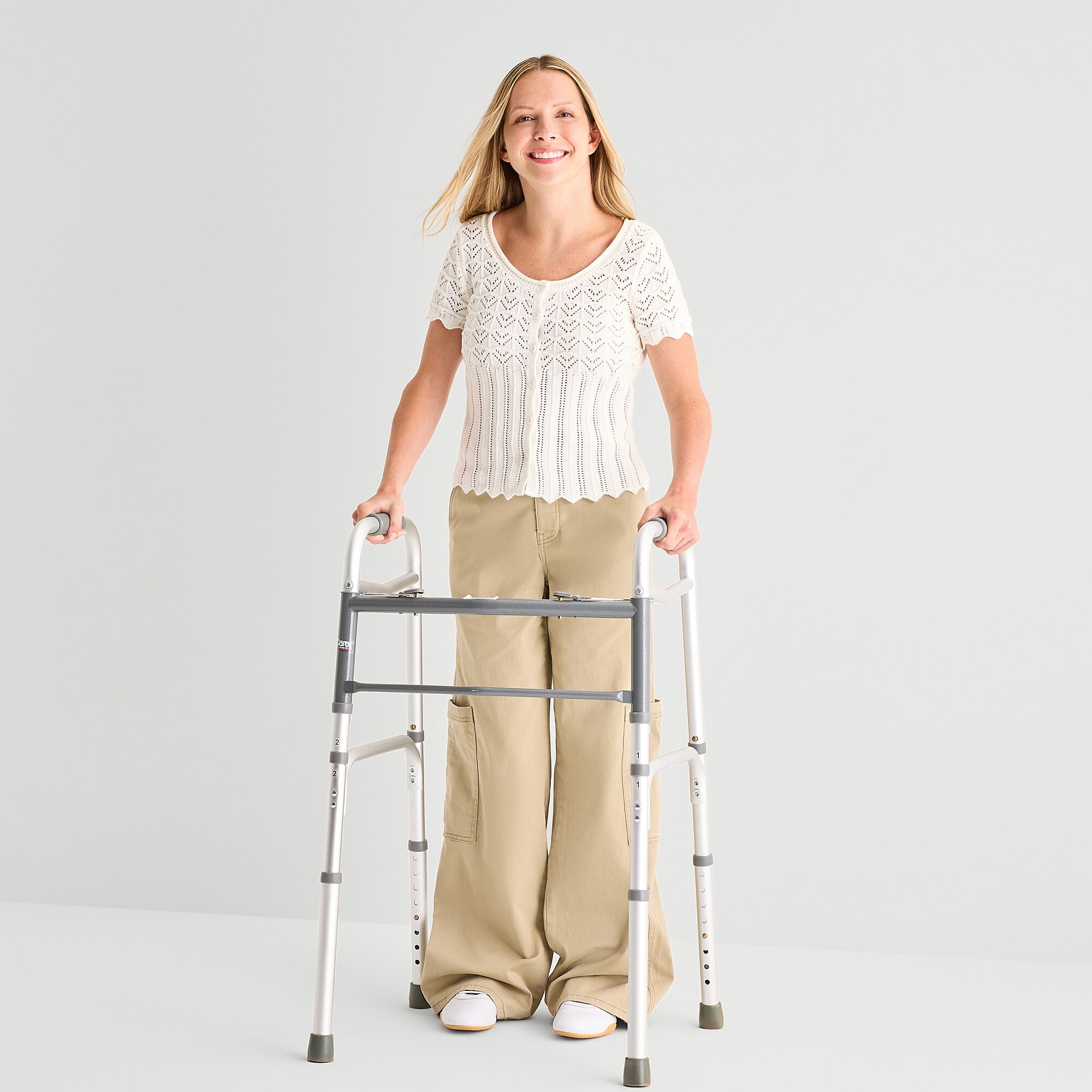 Arizona Womens Juniors Adaptive Easy-on + Easy-off Low Rise Cargo Pant