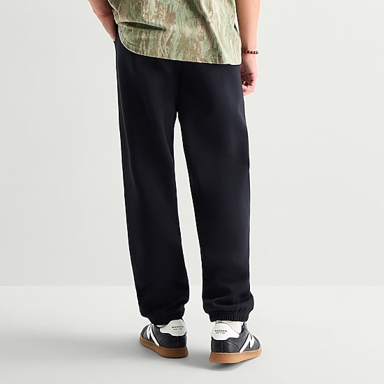 Arizona Mens Regular Fit Fleece Jogger Pant