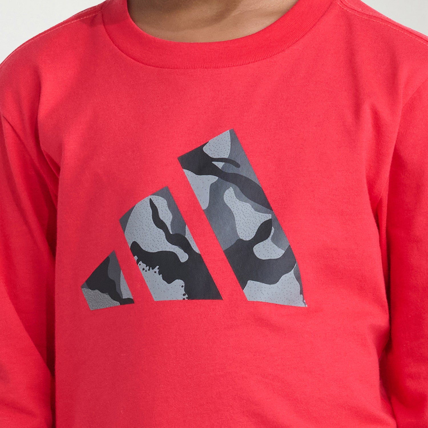adidas Toddler Boys Crew Neck Long Sleeve Regular Fit Graphic T-Shirt