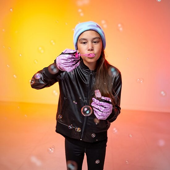 WinterProof Silicone Grip On Palm Big Kid Girls Breathable Gloves