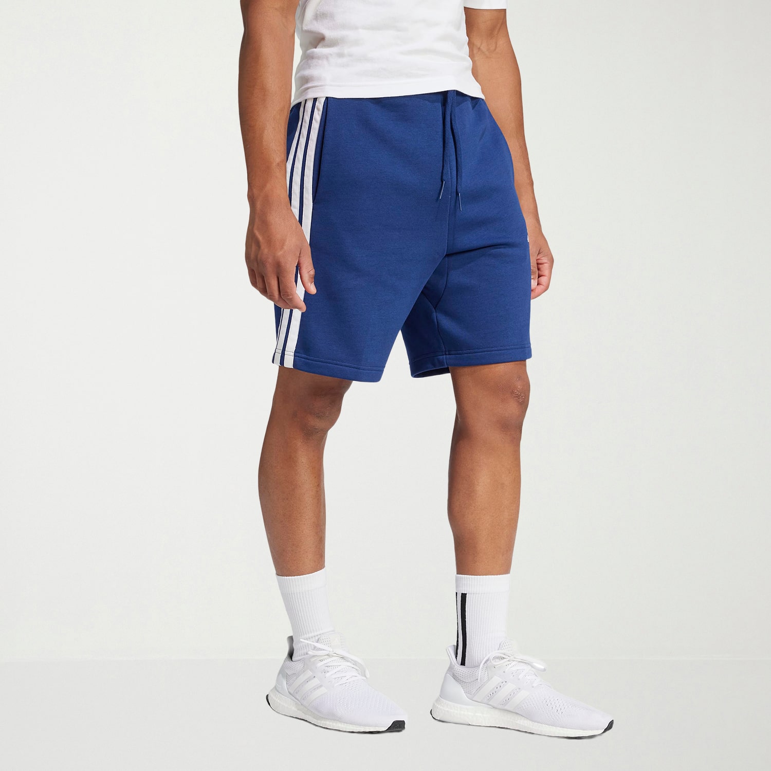adidas Mens 9" Mid Rise Workout Shorts