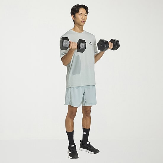 adidas Essentials Woven Mens 7" Mid Rise Workout Shorts