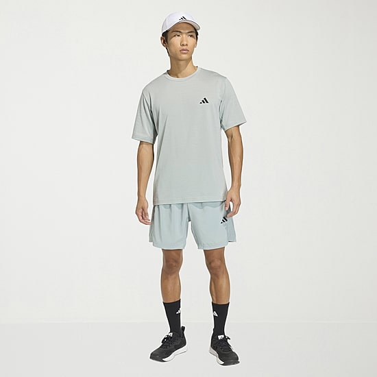 adidas Essentials Woven Mens 7" Mid Rise Workout Shorts
