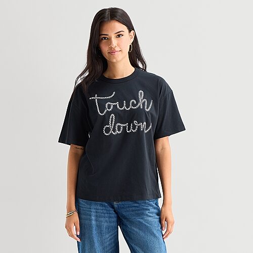 Hybrid Tees Touch Down Cropped Tee Womens Juniors Crew Neck Short Sleeve Regular Fit Graphic T-shirt In Black