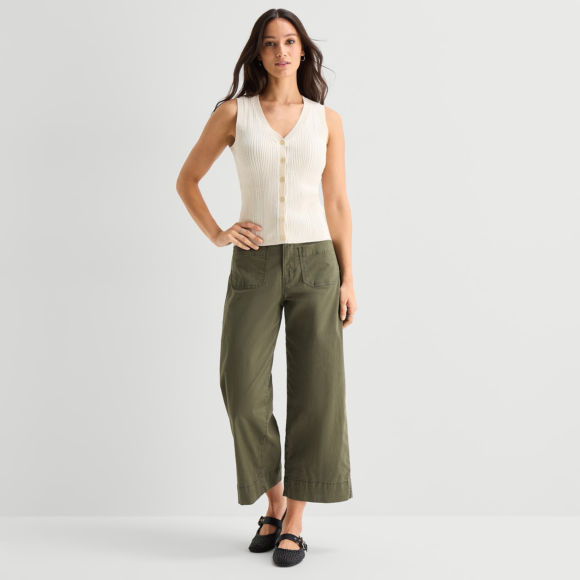 a.n.a Womens V Neck Button Sweater Vest
