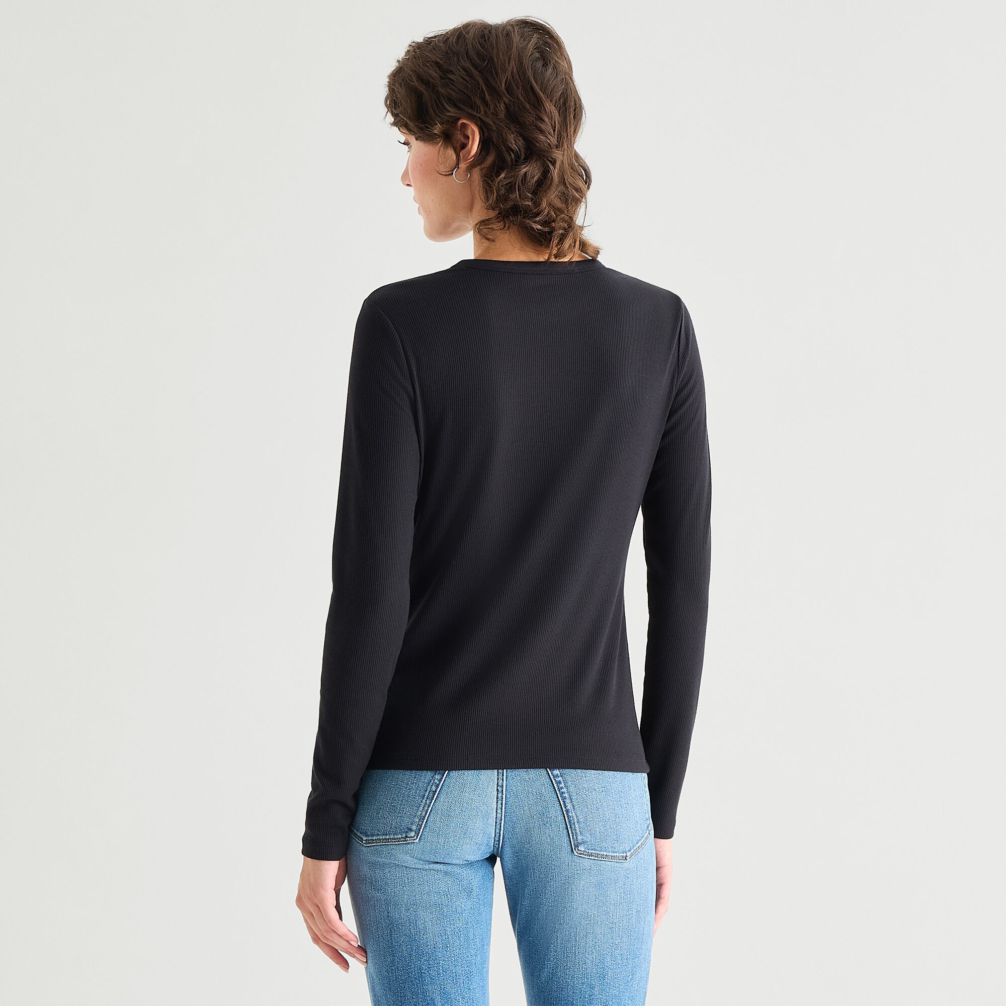 a.n.a Womens Crew Neck Long Sleeve T-Shirt