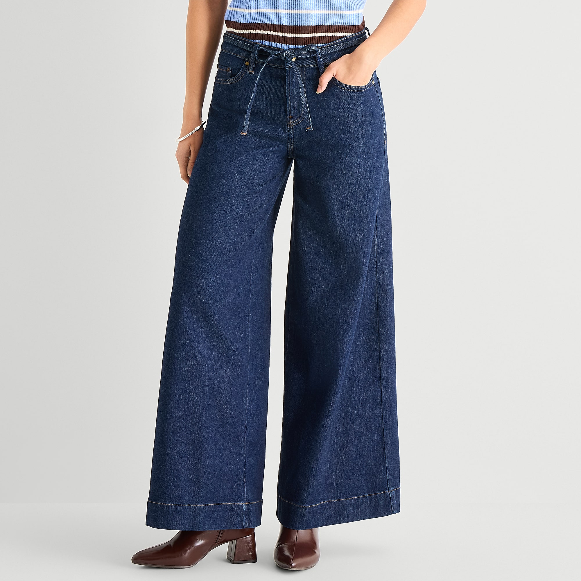 a.n.a Womens Mid Rise Wide Leg Jean