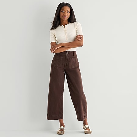 Liz Claiborne Lisa Womens Flare Capri Pant, Color: White - JCPenney