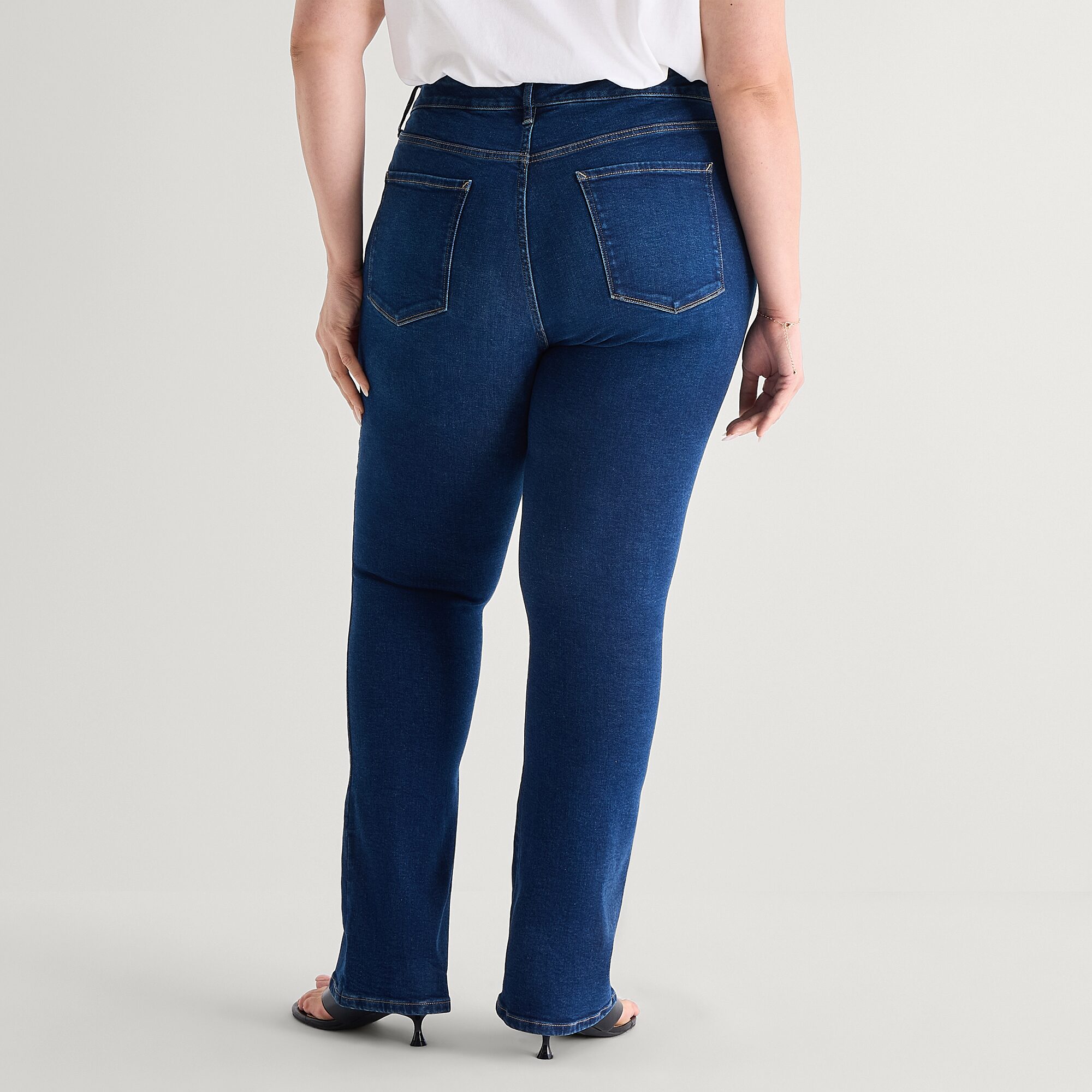 a.n.a Womens Plus High Rise Bootcut Jean