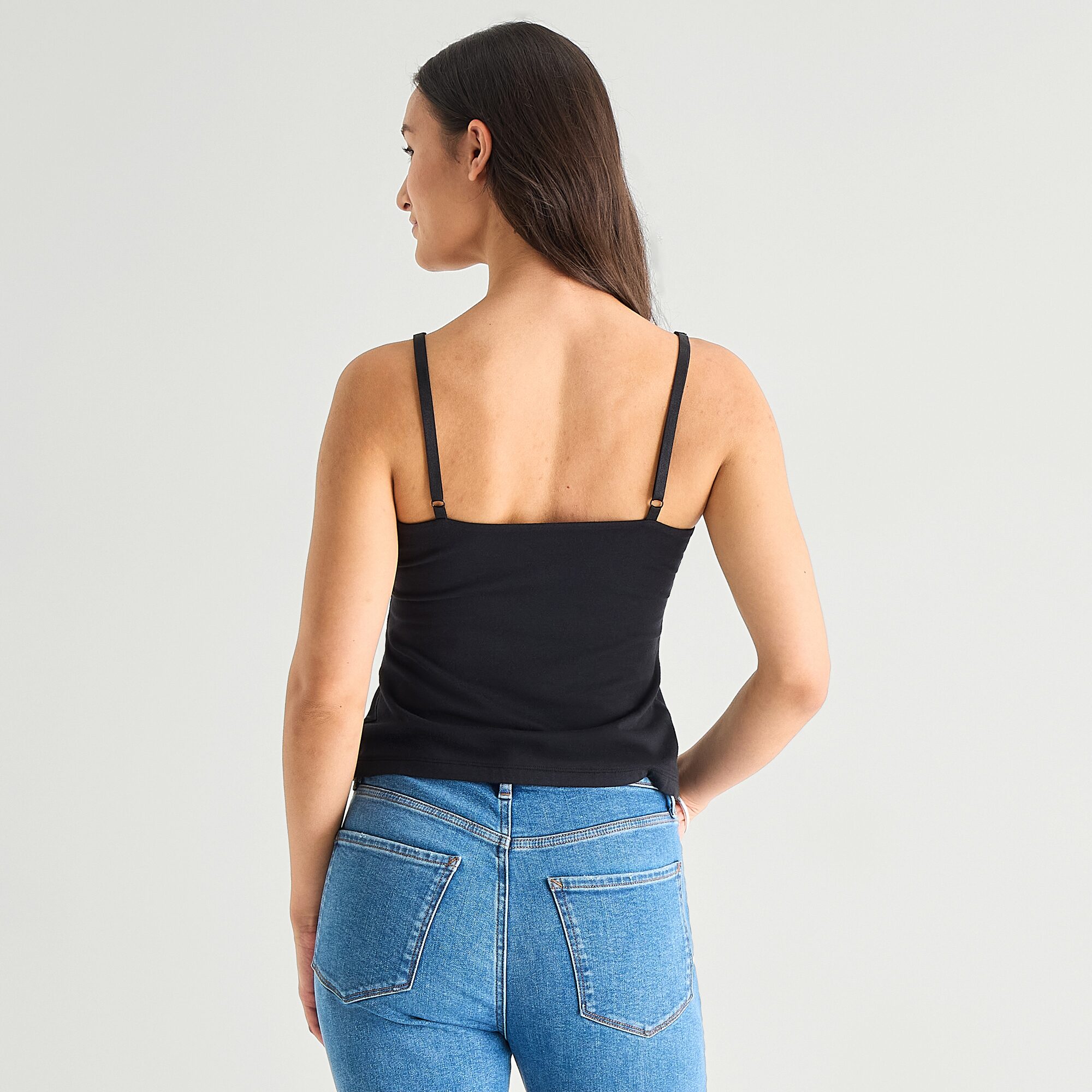 a.n.a Womens Scoop Neck Sleeveless Camisole