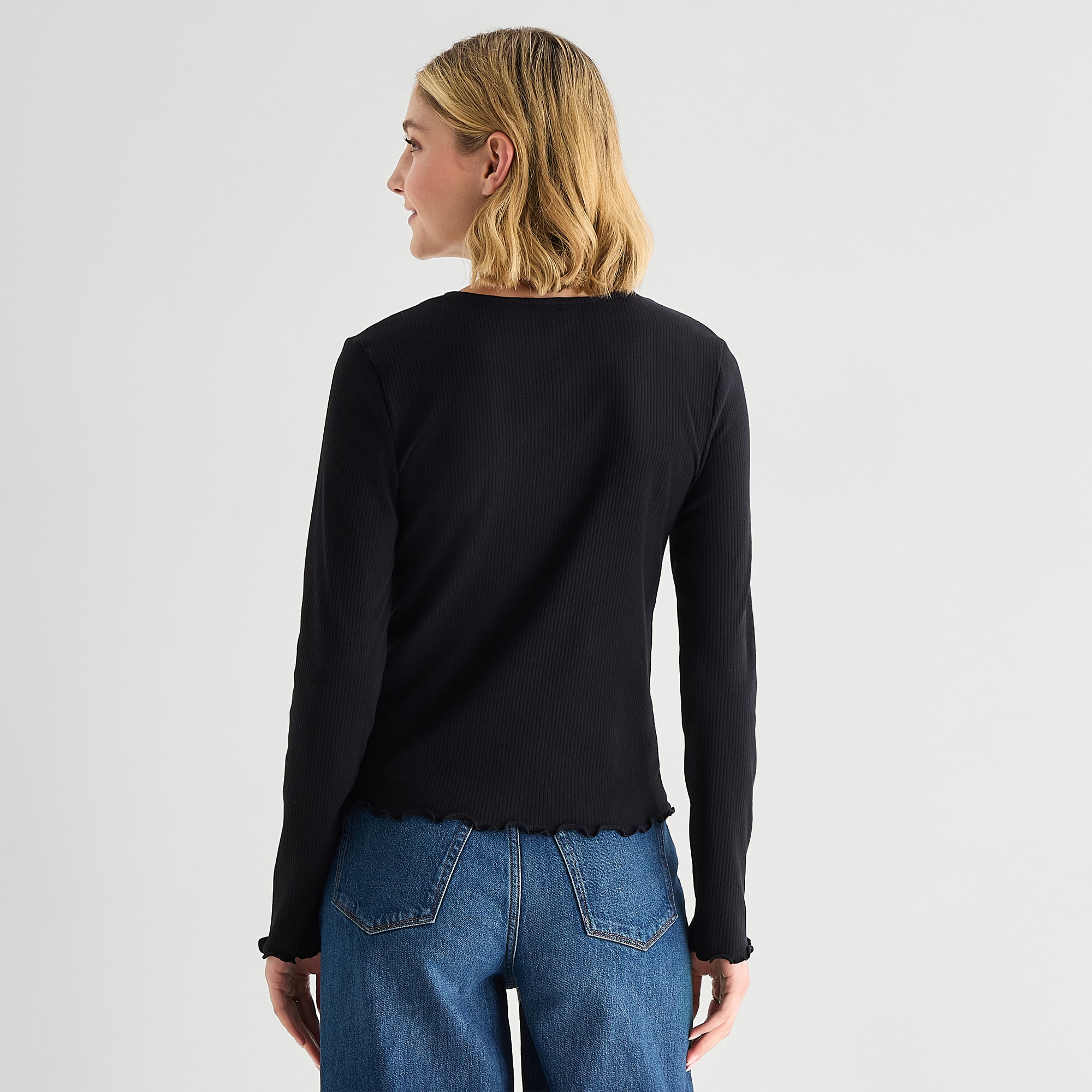 a.n.a Womens V Neck Long Sleeve Button Cardigan