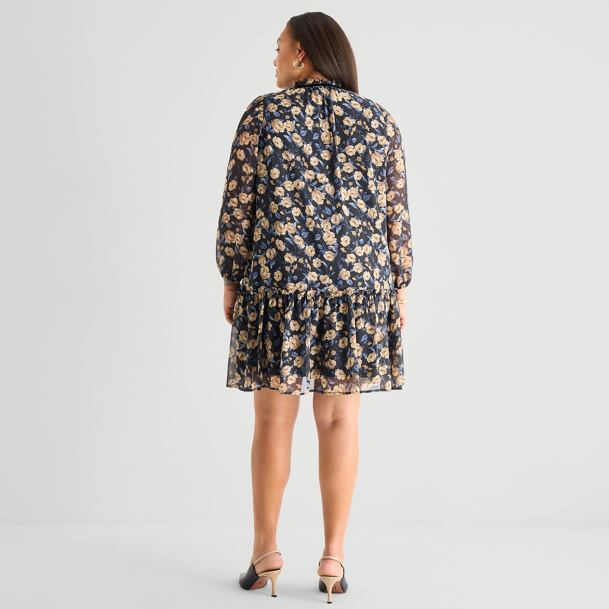 Be by CHETTA B Womens Plus V Neck Long Sleeve Floral Shift Dress