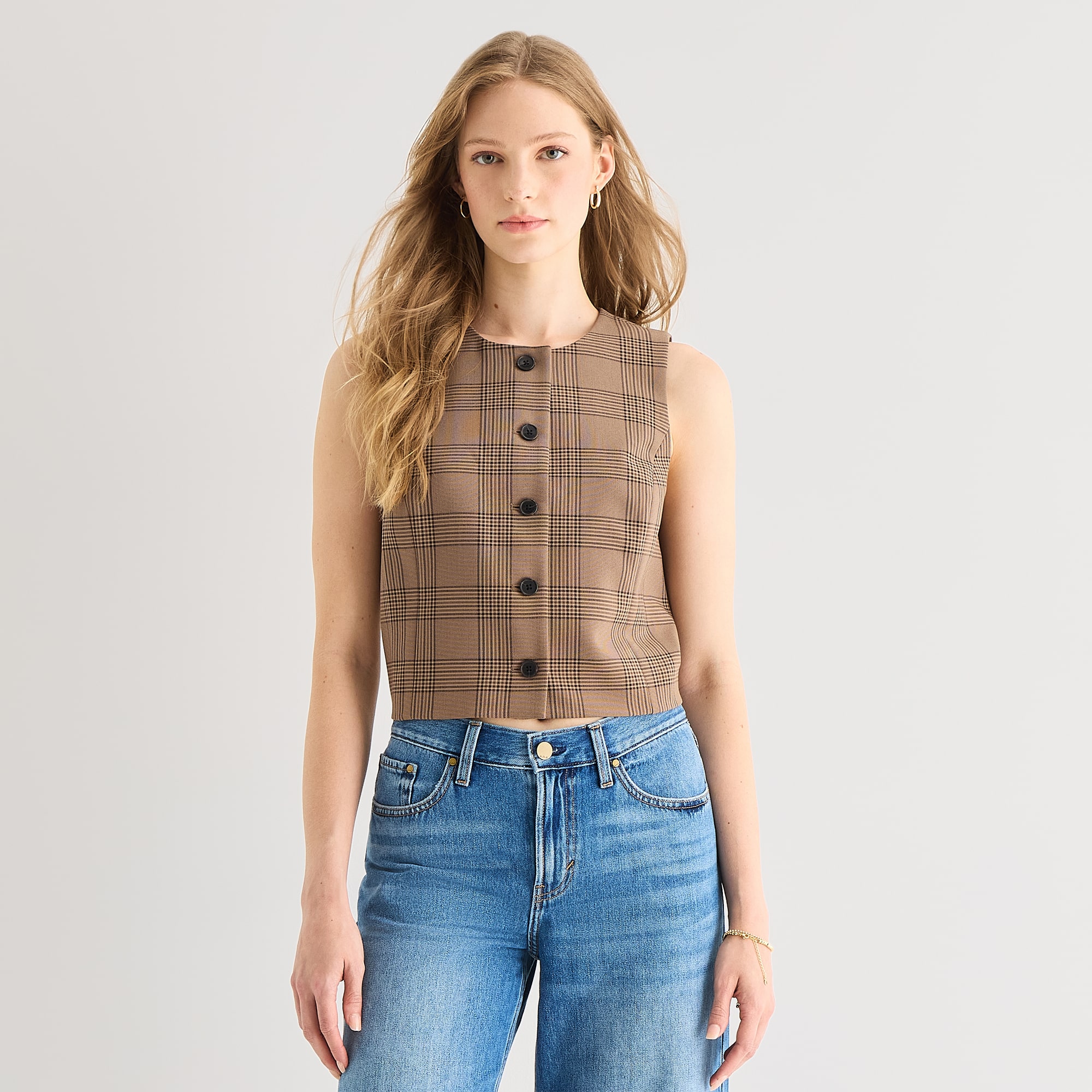a.n.a Womens Crew Neck Sleeveless Vest