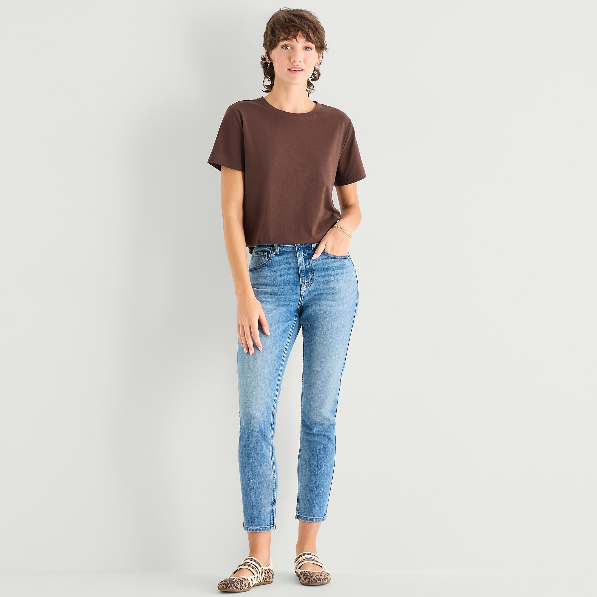 a.n.a Womens Crew Neck Short Sleeve T-Shirt