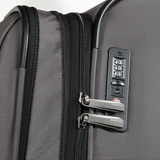Ricardo Beverly Hills 29 Inch Softside Expandable Checked Spinner Luggage