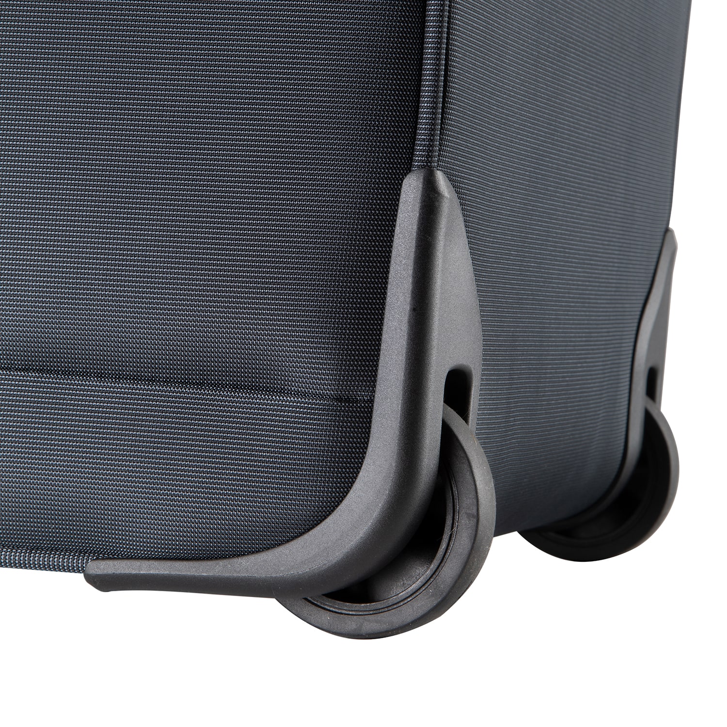 Ricardo Beverly Hills Wheeled Garment Bag