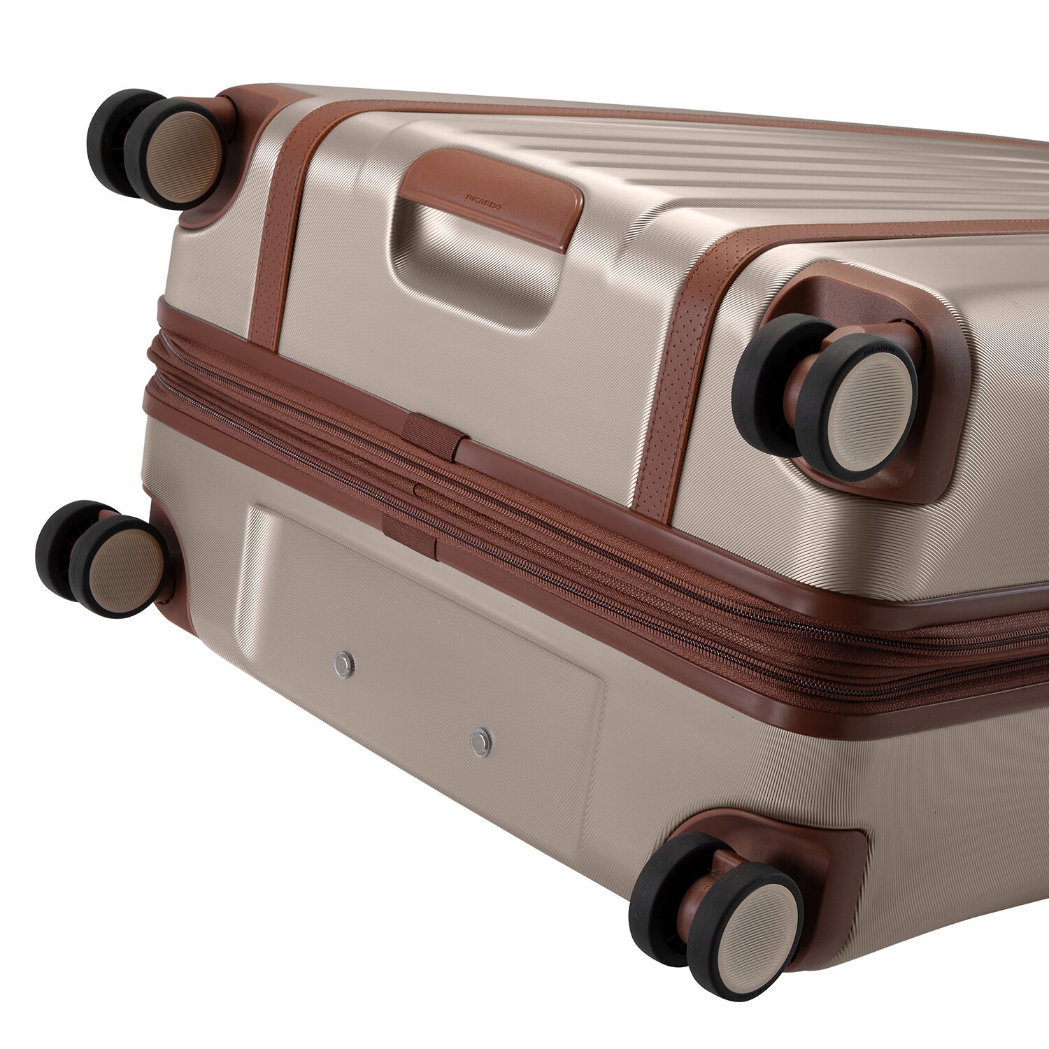 Ricardo Beverly Hills Montecito 2.0 29 Inch Hardside Checked Spinner Luggage