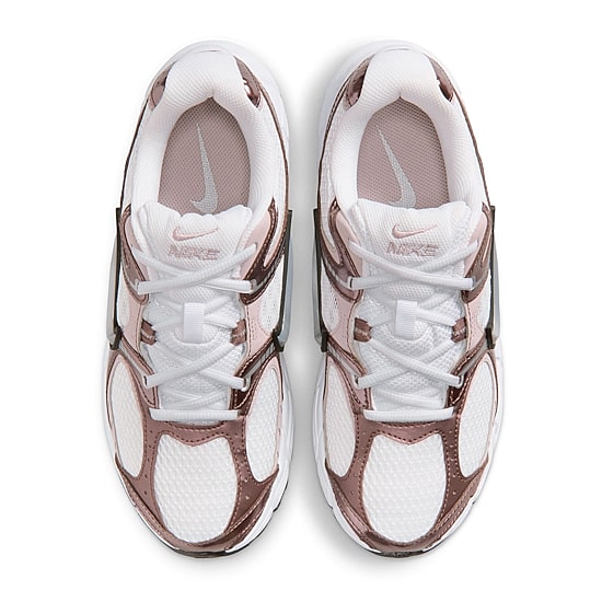 Nike V5 RNR Womens Sneakers