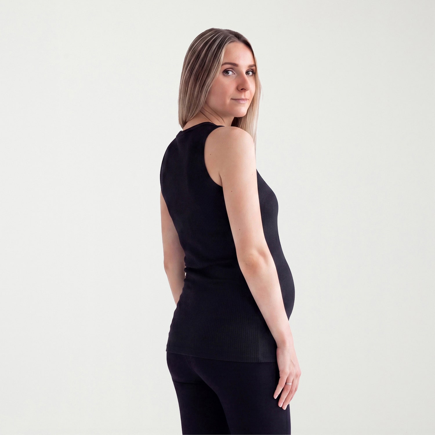 24seven Comfort Apparel Maternity Womens Round Neck Sleeveless Tank Top