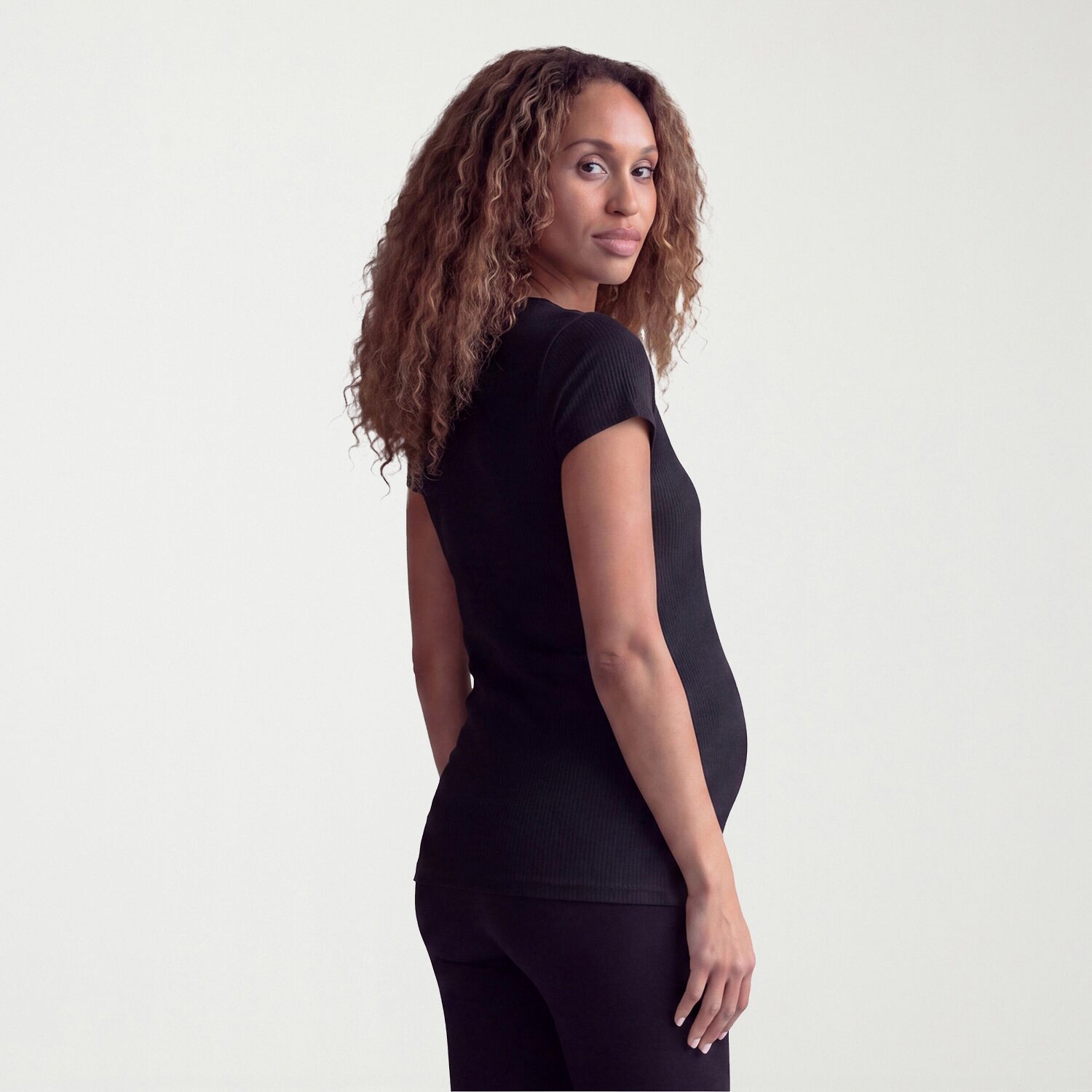 24seven Comfort Apparel Maternity Womens Round Neck Short Sleeve T-Shirt