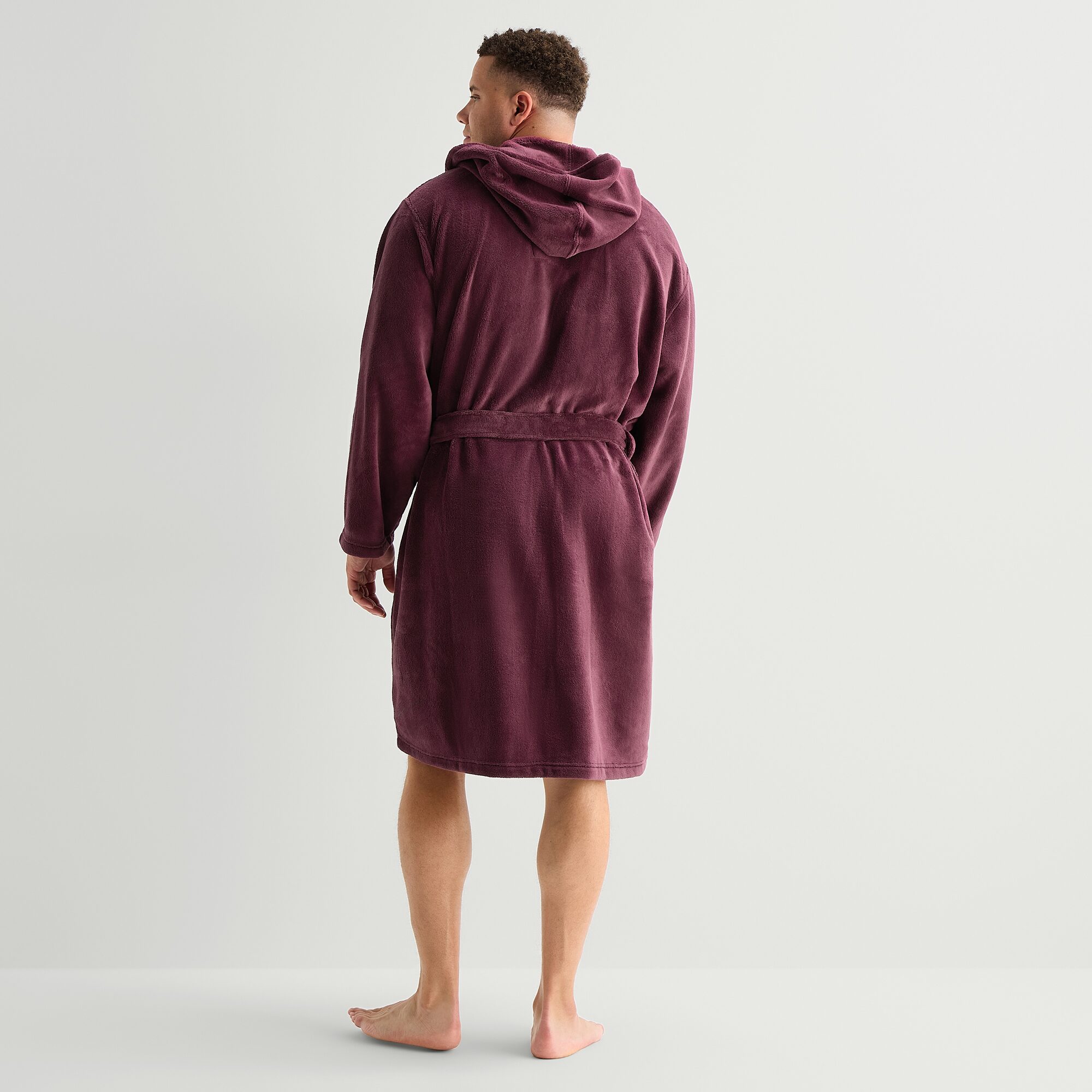 St. John's Bay Mens Knee Length Long Sleeve Robe