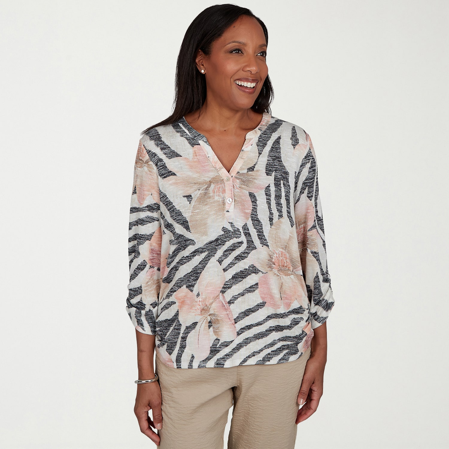 Alfred Dunner Travel Advisory Womens Crew Neck 3/4 Sleeve T-Shirt