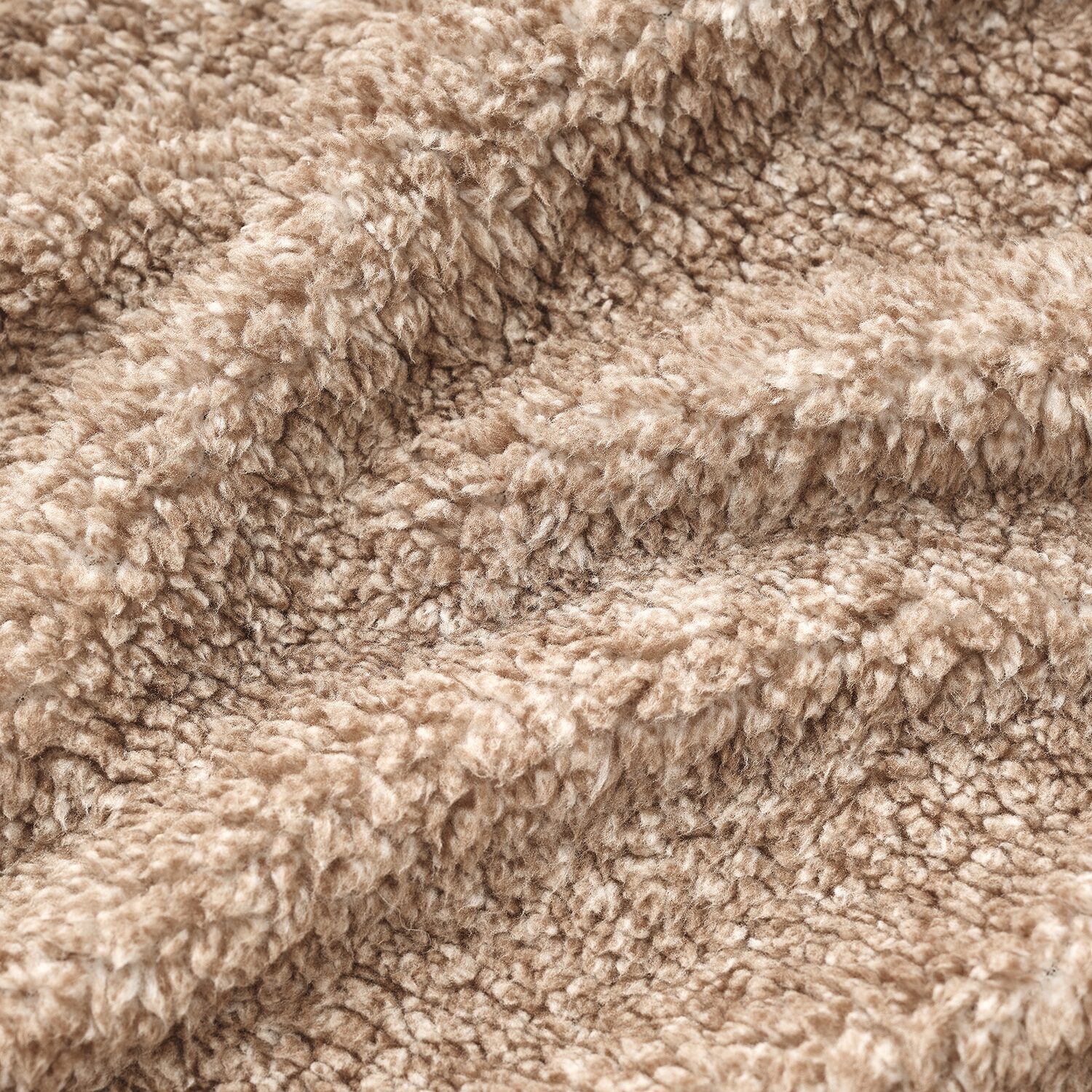 Bearpaw Midweight Wearable Blanket