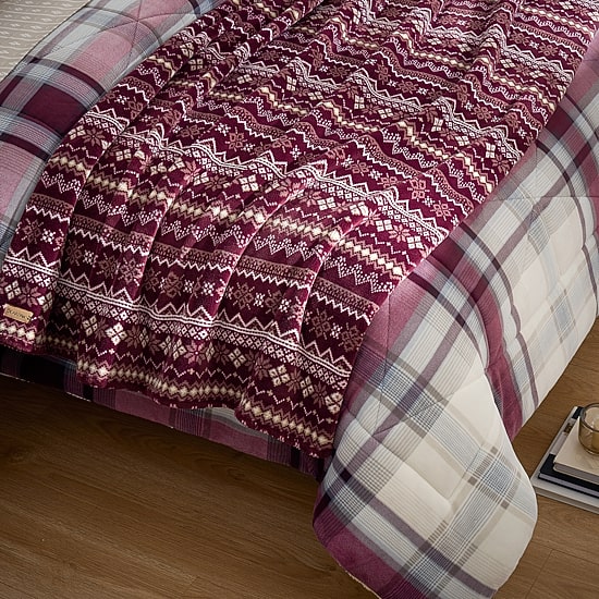 Bearpaw Super Cozy Midweight Blanket
