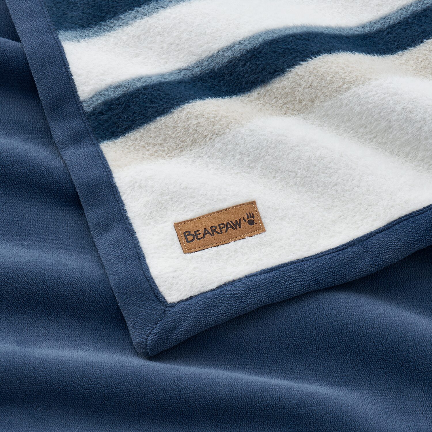 Bearpaw Cozy Luxe Faux Cashmere Blanket