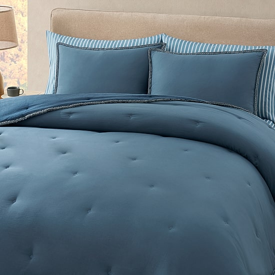 Bearpaw Layton  Plush Reversible Comforter Set