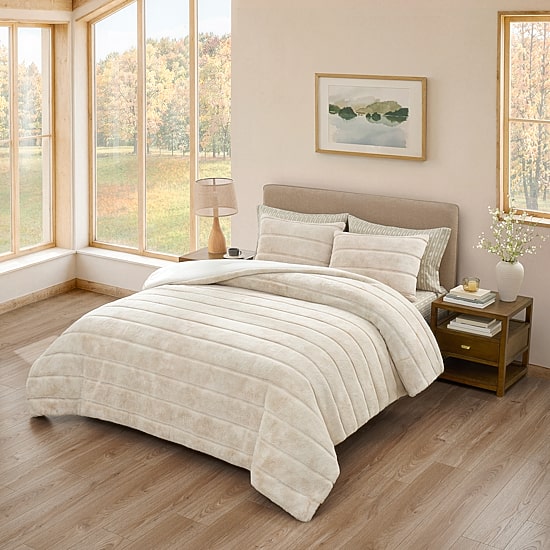 Bearpaw Marlow Ribbed Faux Fur 3-pc. Comforter Set