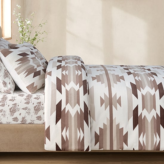 Bearpaw Selene Coco Fur 3-pc. Comforter Set