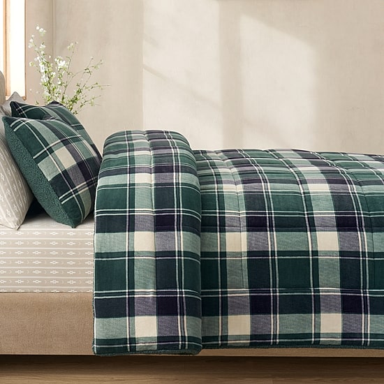 Bearpaw Bobbi Plaid Flannel Sherpa 3-pc. Comforter Set