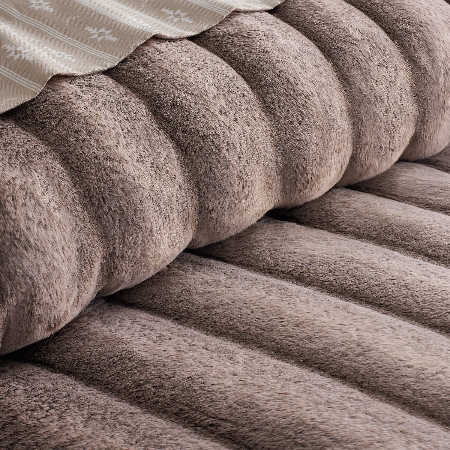 Bearpaw Tucker Ribbed Faux Fur 3-pc. Comforter Set