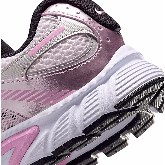 Nike V5 RNR Big Kid Girls Sneakers