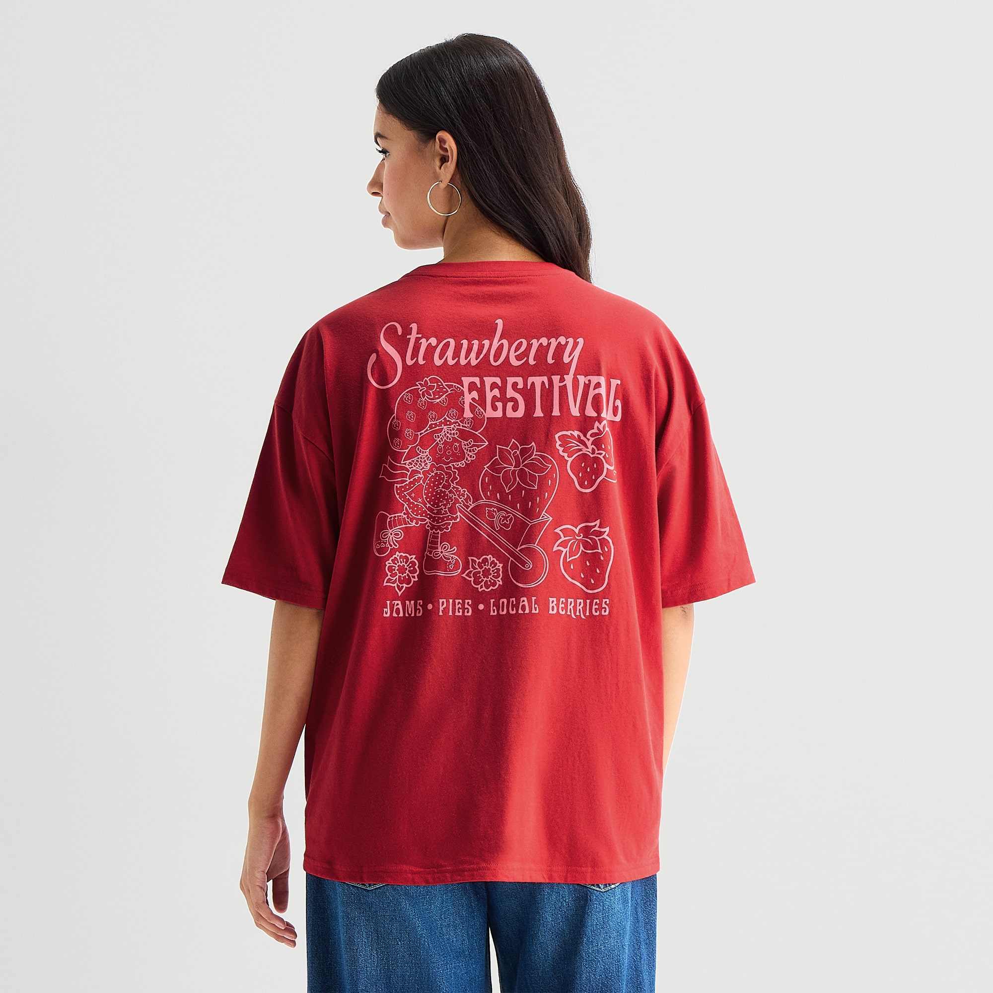 Strawberry Oversized Tee Womens Juniors Crew Neck Short Sleeve Shortcake Graphic T-Shirt