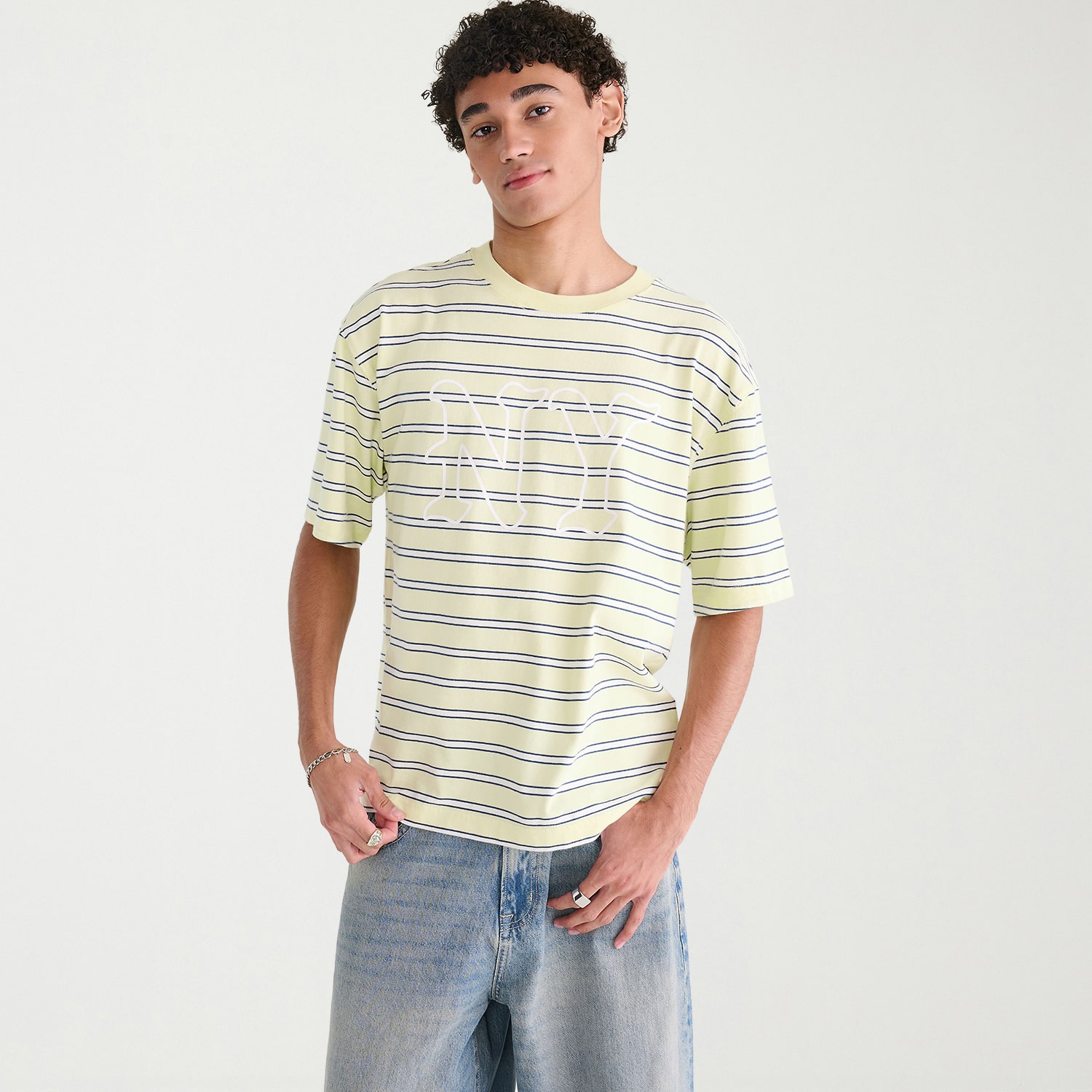 AEROPOSTALE Mens Crew Neck Short Sleeve Boxy Fit Graphic T-Shirt