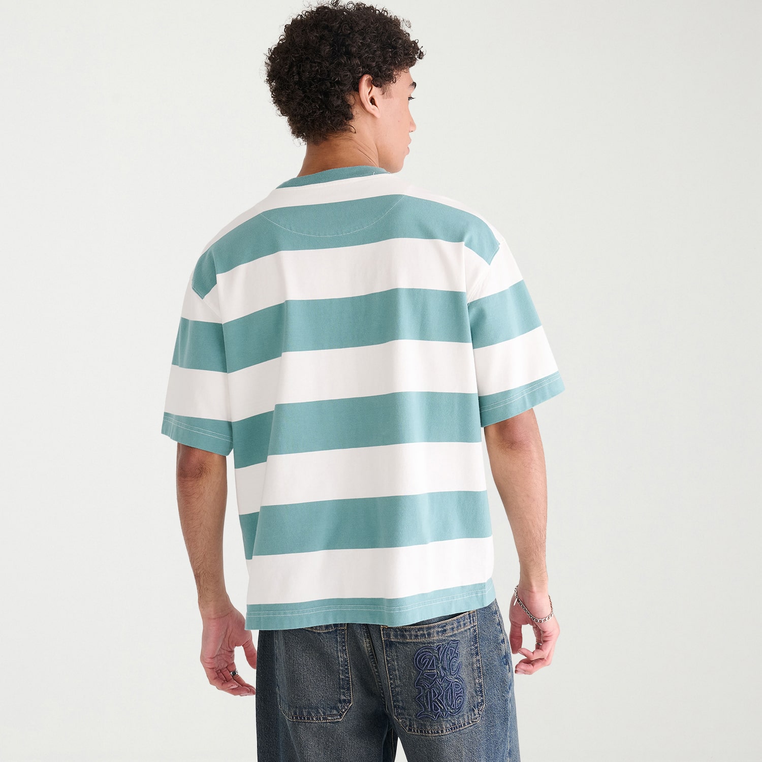AEROPOSTALE Mens Crew Neck Short Sleeve Boxy Fit Graphic T-Shirt