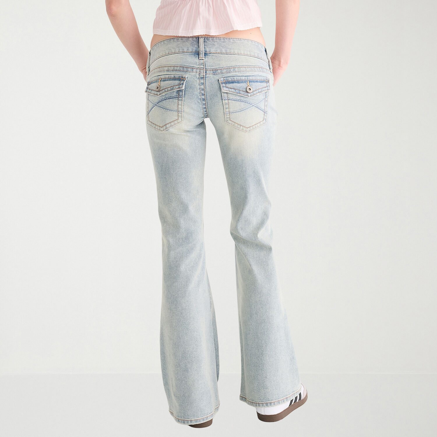 AEROPOSTALE Womens Juniors Mid Rise Flare Leg Jean