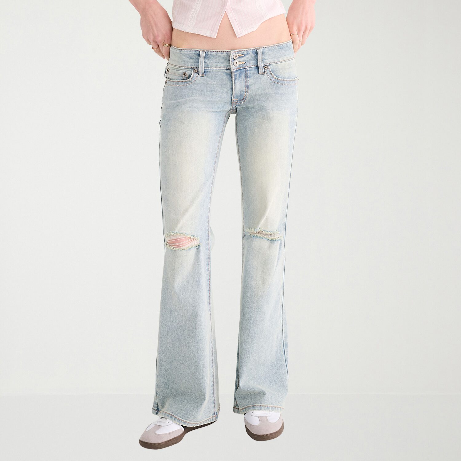 AEROPOSTALE Womens Juniors Mid Rise Flare Leg Jean