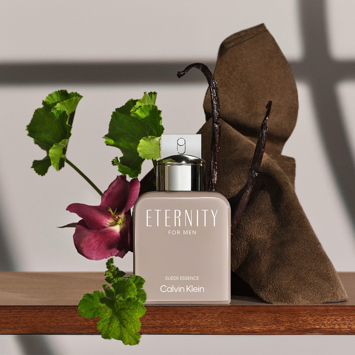 Calvin Klein Suede Essence Parfum Cologne