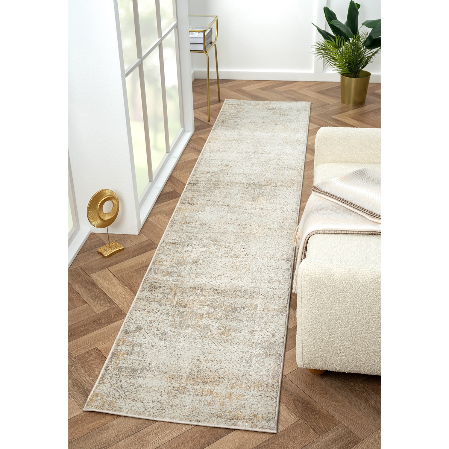 LR HOME Willow Distress Indoor Rectangular Runner