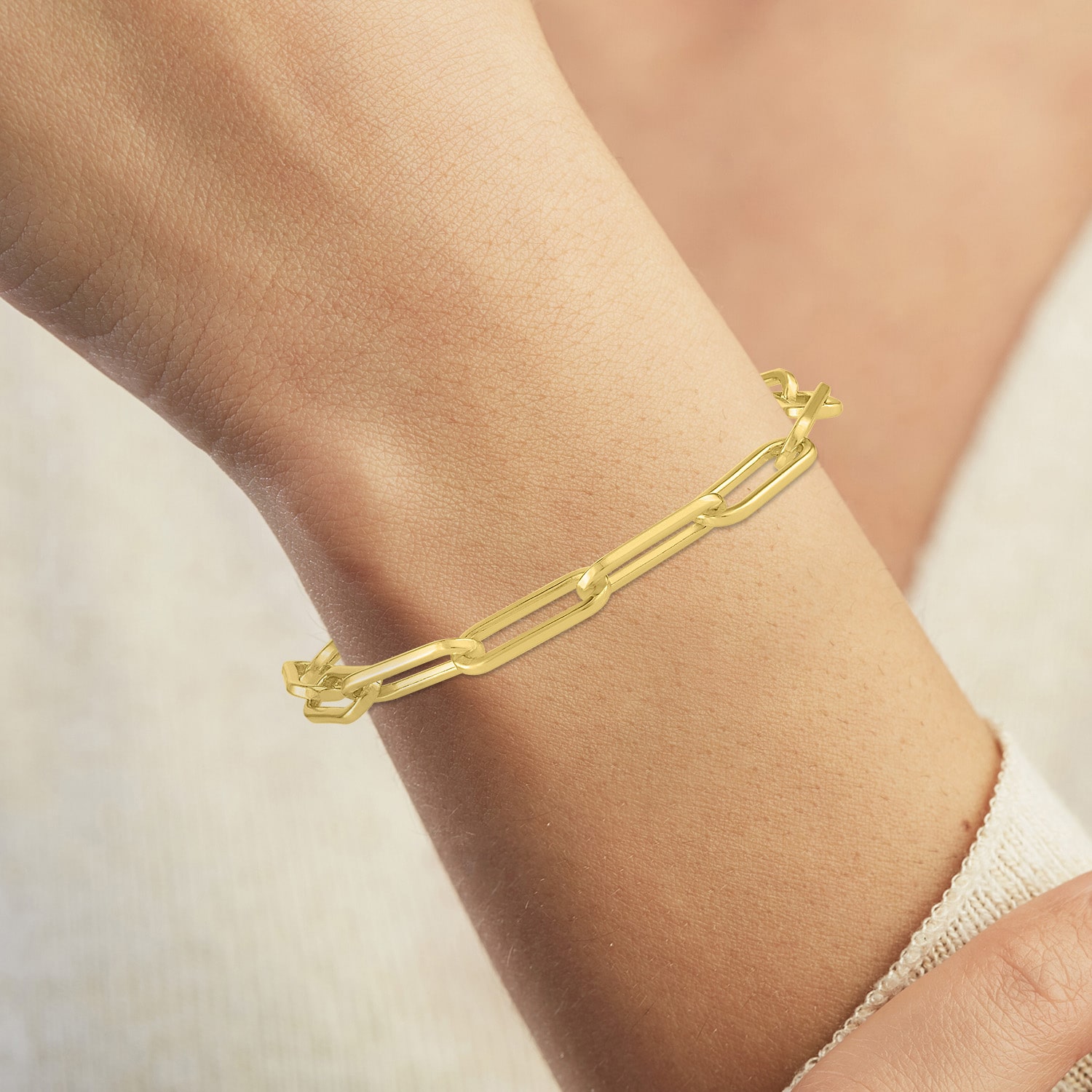 Bold Addiction Womens 14K Gold Over Brass 7.5 Inch Hollow Chain Bracelet