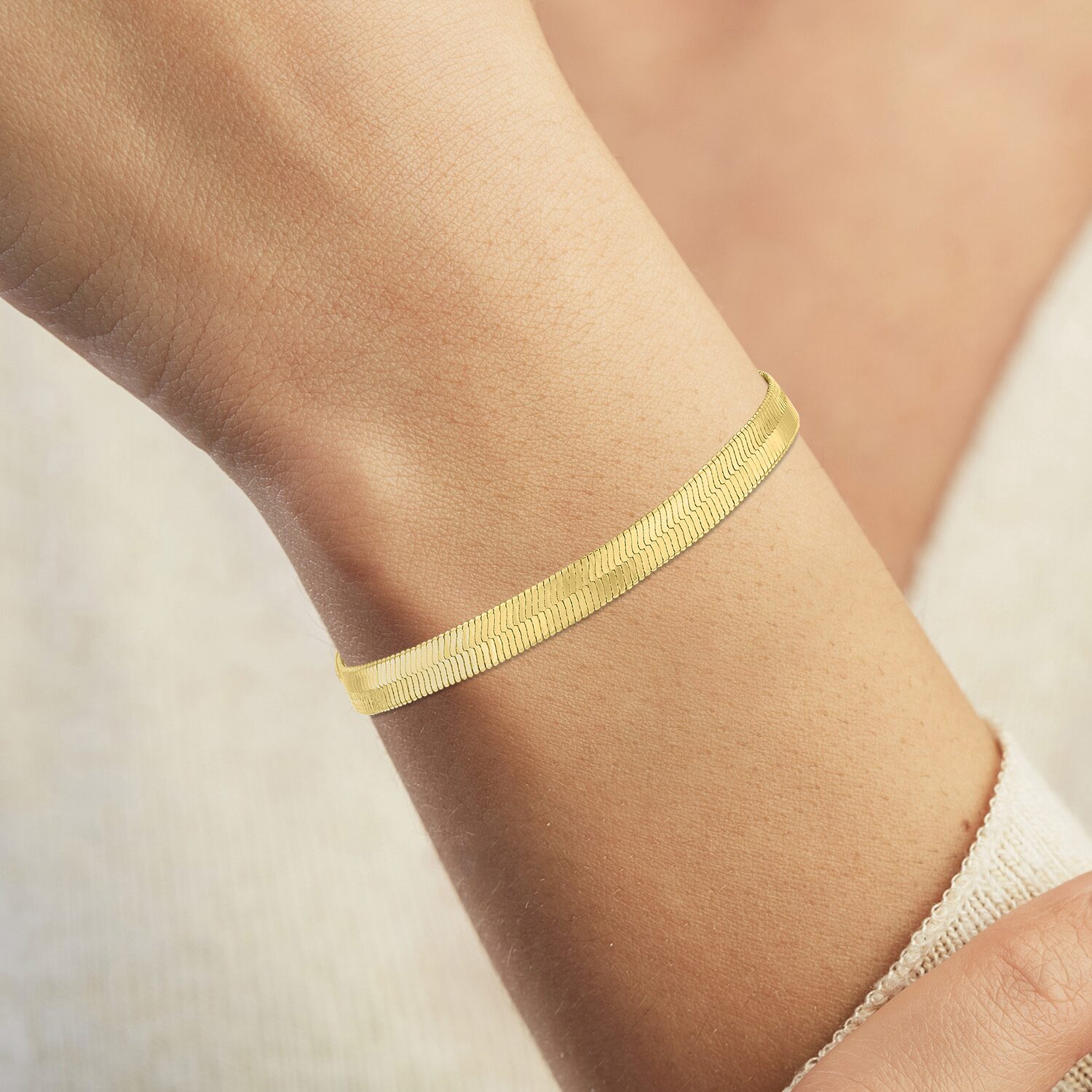 Bold Addiction Unisex Adult 14K Gold Over Brass 7.5 Inch Solid Herringbone Chain Bracelet