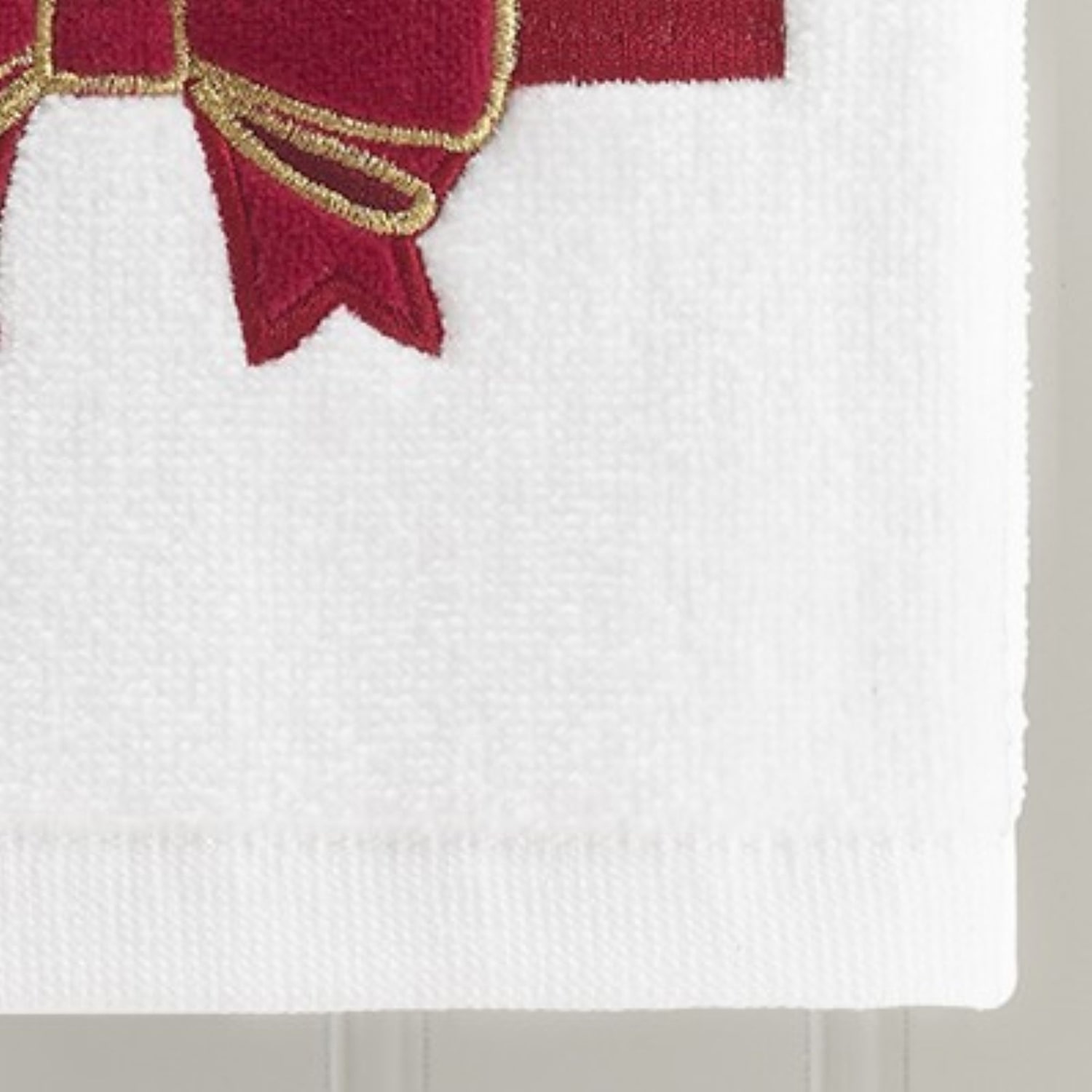 Avanti Velvet Bow 2 Pack Hand Towel